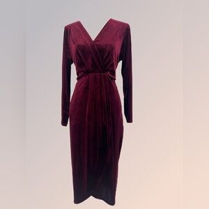 Stretch Red velvet dress size 14W. Measurements B:39 W:36” L:47”. Preloved.